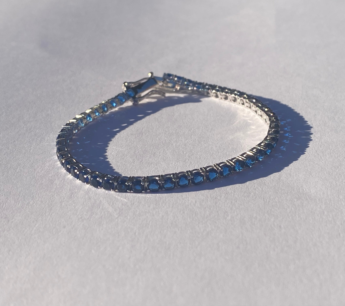 Bracciale Tennis in Argento 925 e zirconi Blu