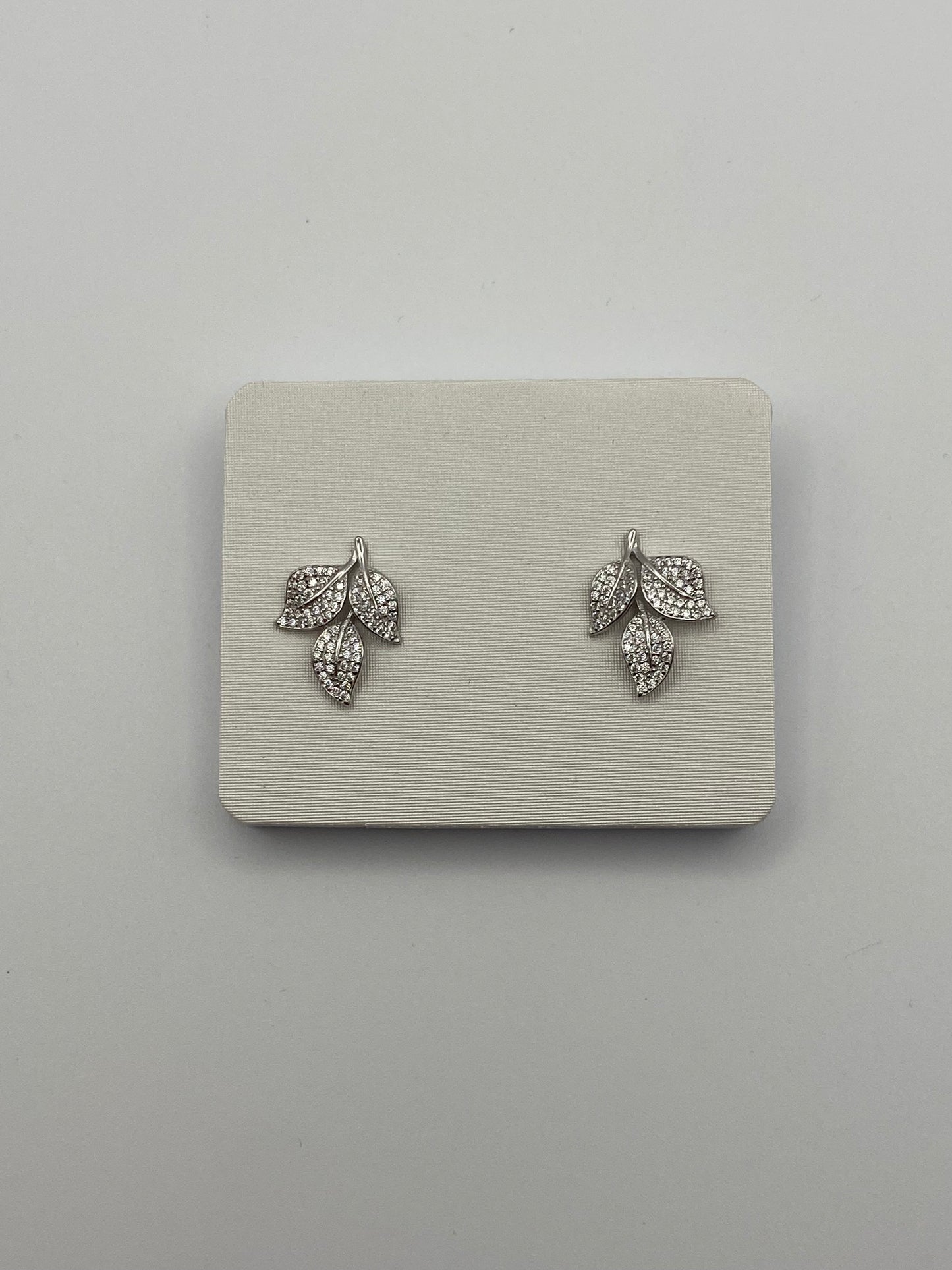 Orecchini Foglie in Argento 925 con Zirconi