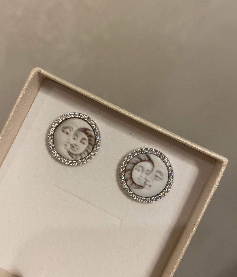 Orecchini Sole/Luna a Lobo in argento 925 con Cammei Conchiglia