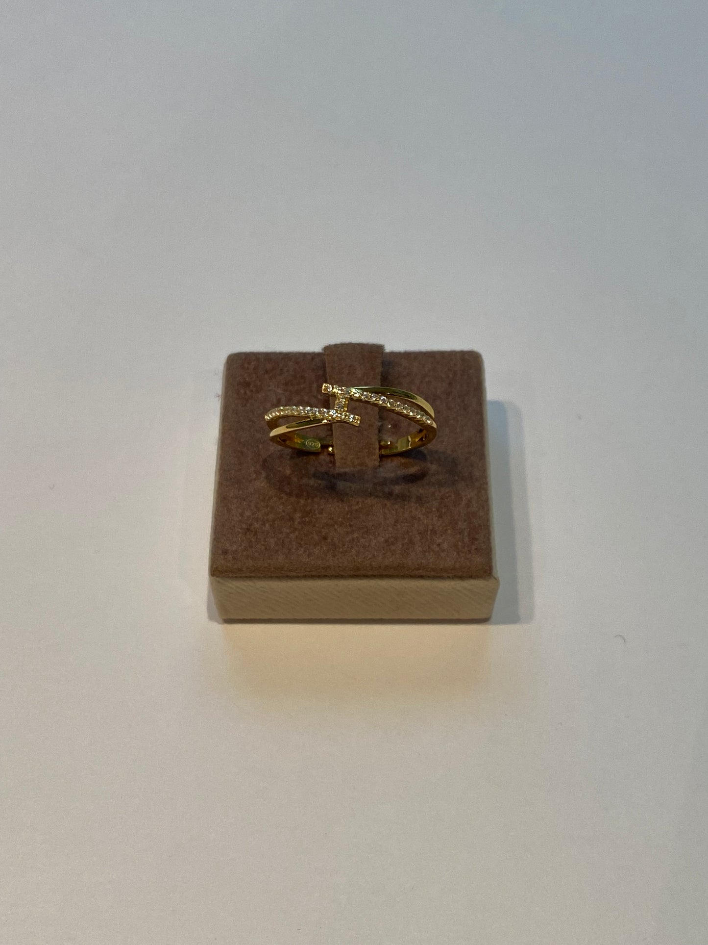 Anello Contrarié Argento Dorato e Zirconi