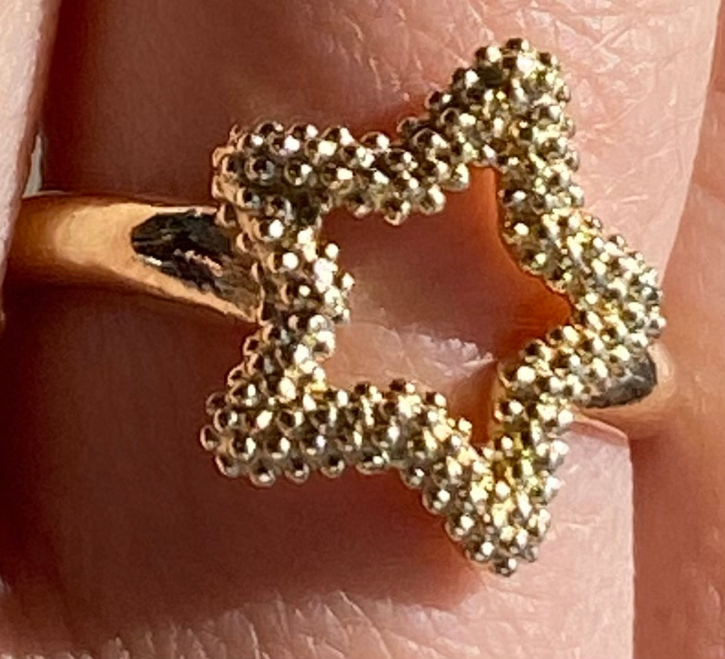 Anello Stella Traforata Argento Dorato