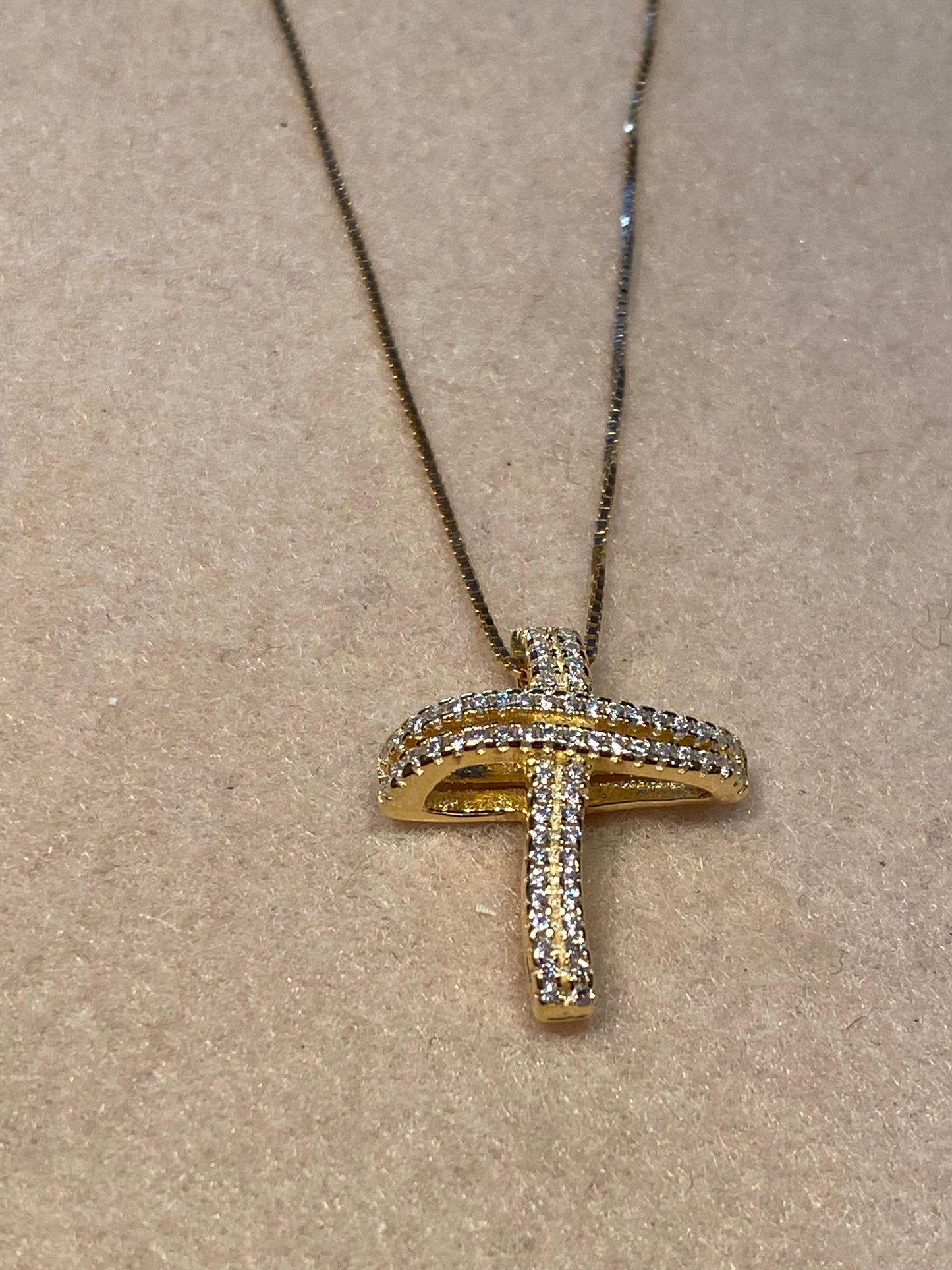 Collana Croce in Argento Dorato e Zirconi