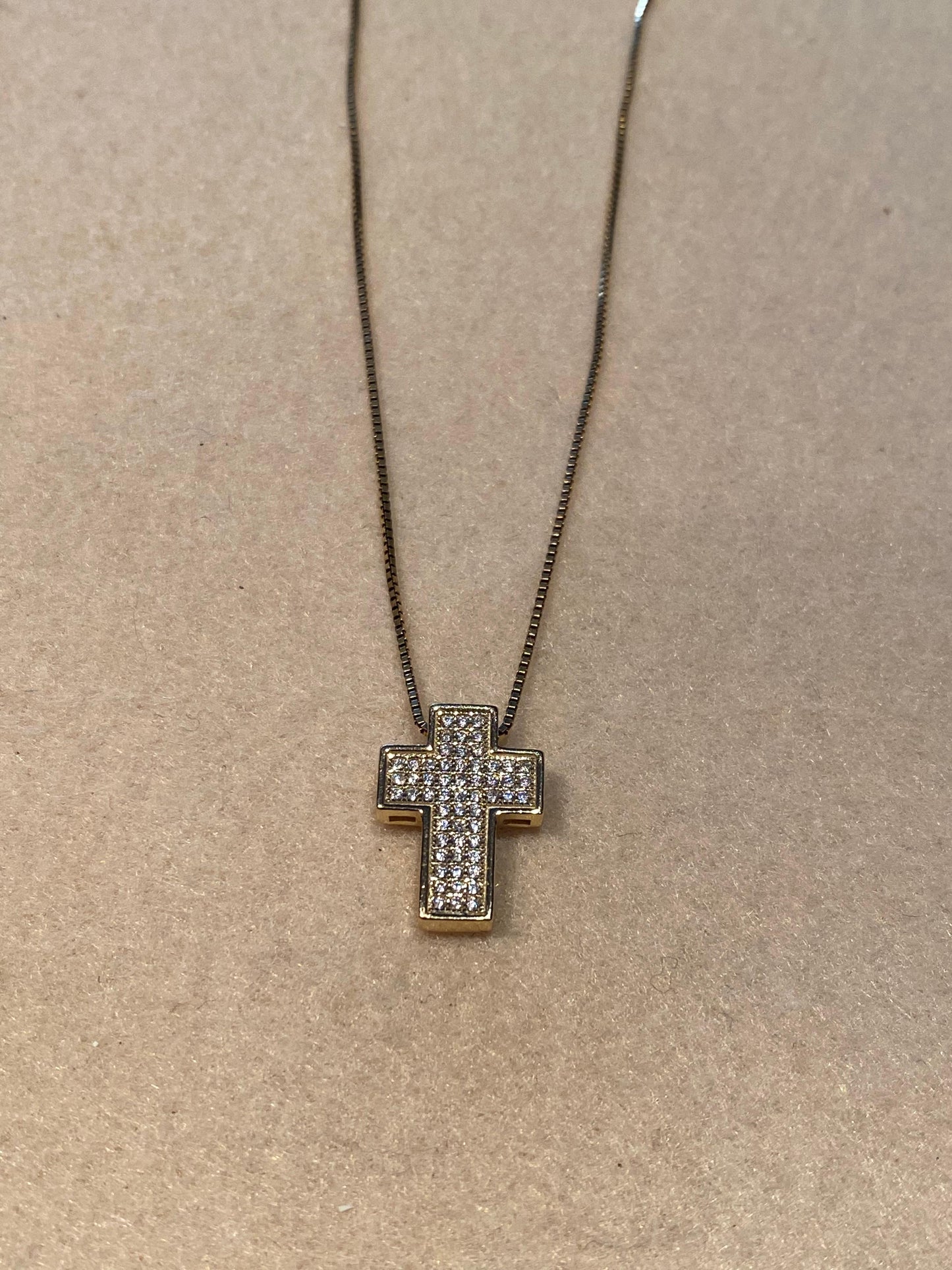 Collana Croce in Argento Dorato e Zirconi