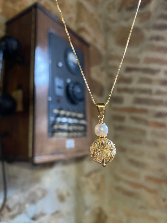 Collana con Ciondolo Sunnacca e Perlina