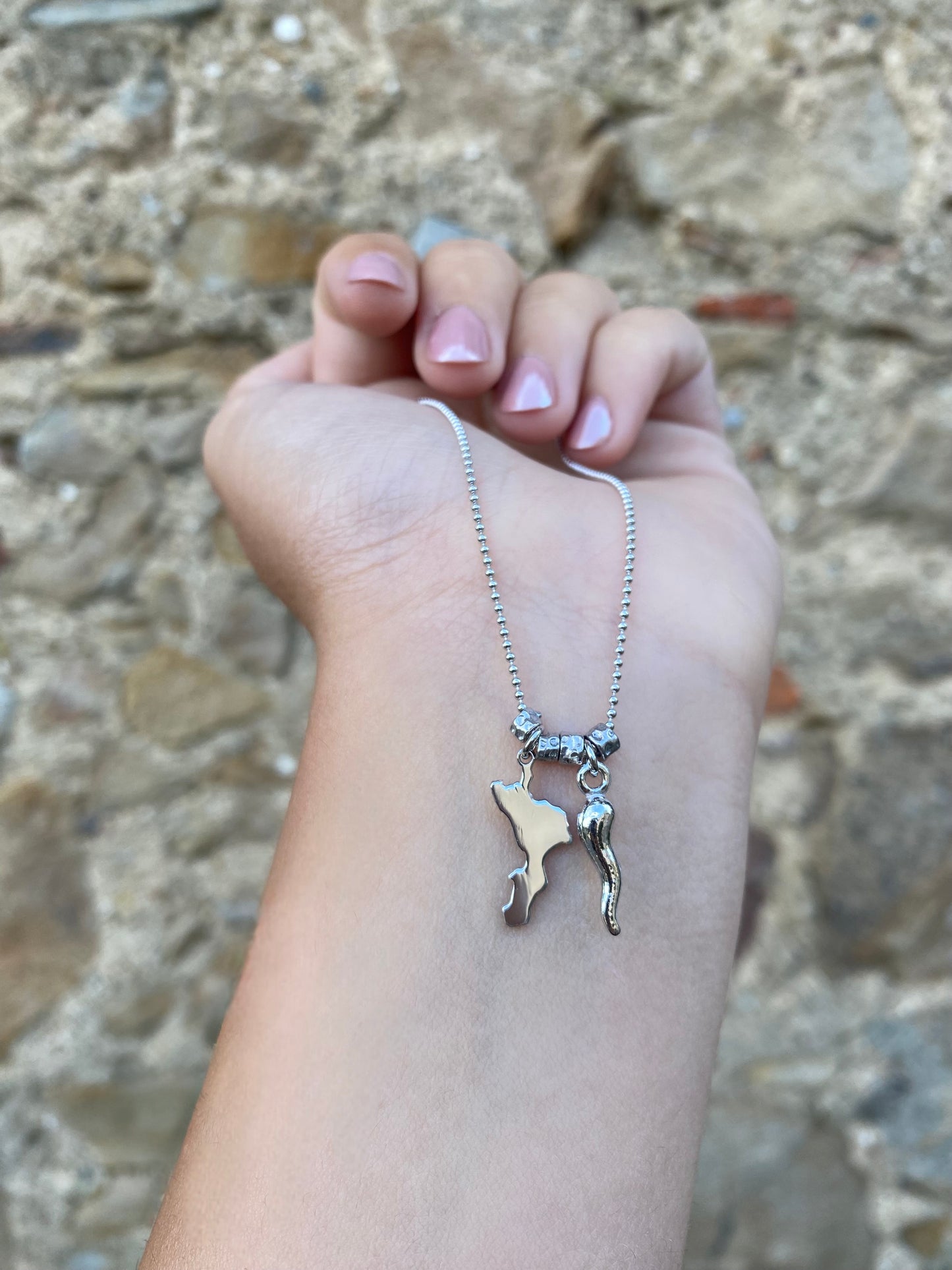 Calabria, Radici e Portafortuna Argento