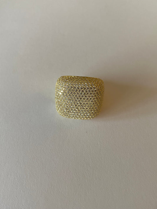 Anello Forma Squadrata in Pavé