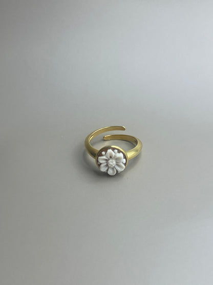 Anello Cammeo Fiore