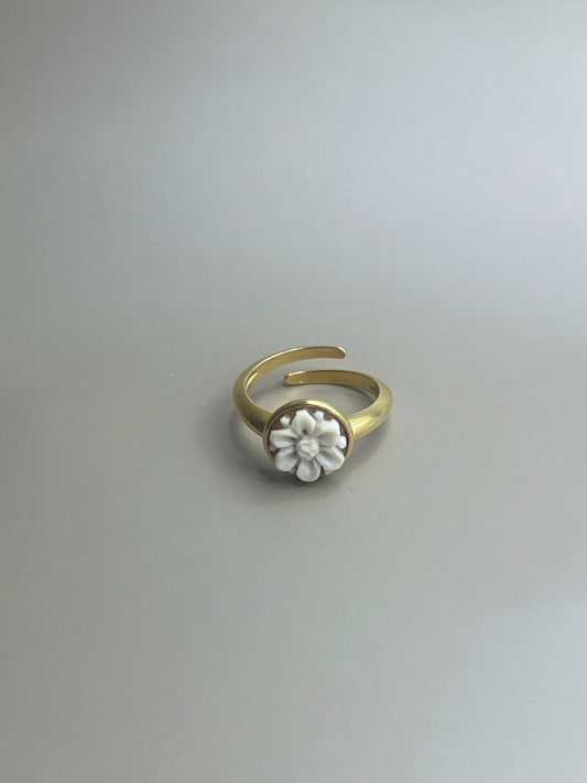 Anello Cammeo Fiore