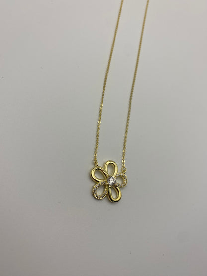 Collana Fiore Traforato