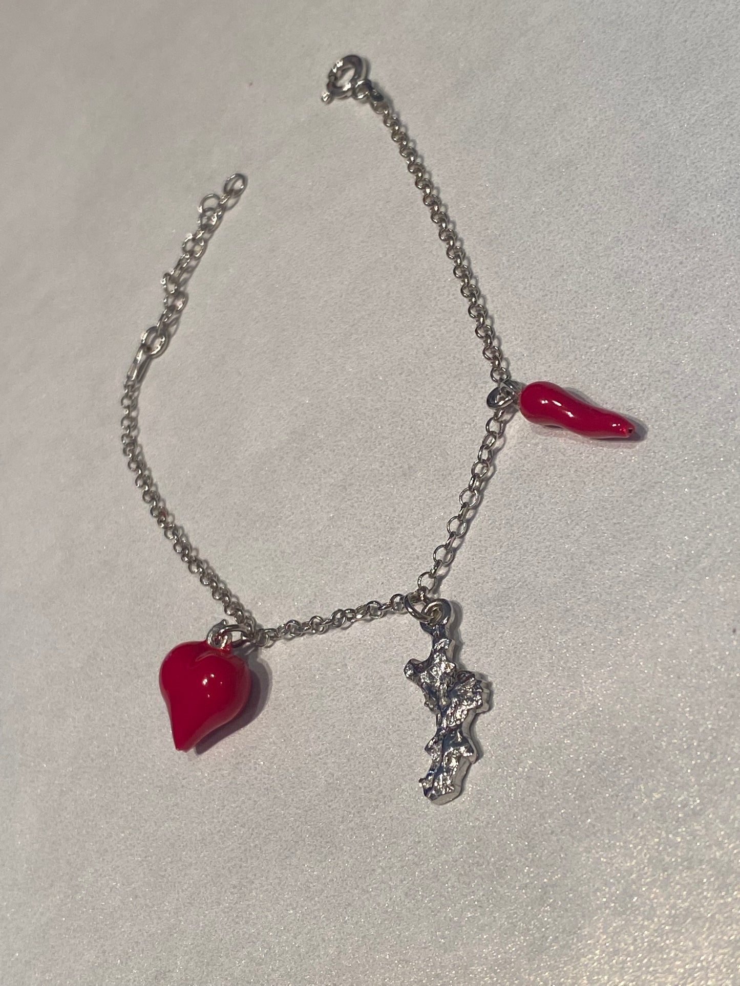 Bracciale Calabria Rilievo con Cuore e Cornetto