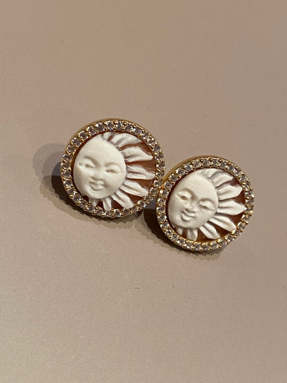 Orecchini Sole a Lobo in Argento 925 dorato con Cammei Conchiglia