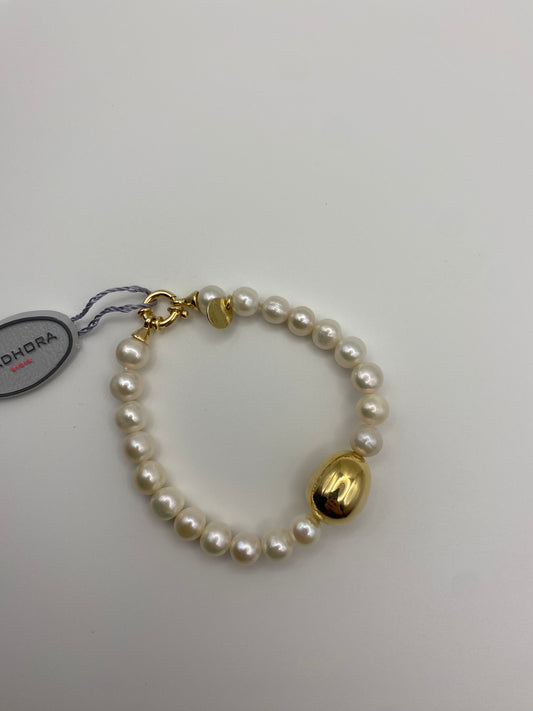 Bracciale con perle naturali d'acqua dolce e sfera dorata - Zumpano Gioielli