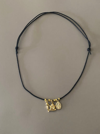 Choker con Charms e pepite