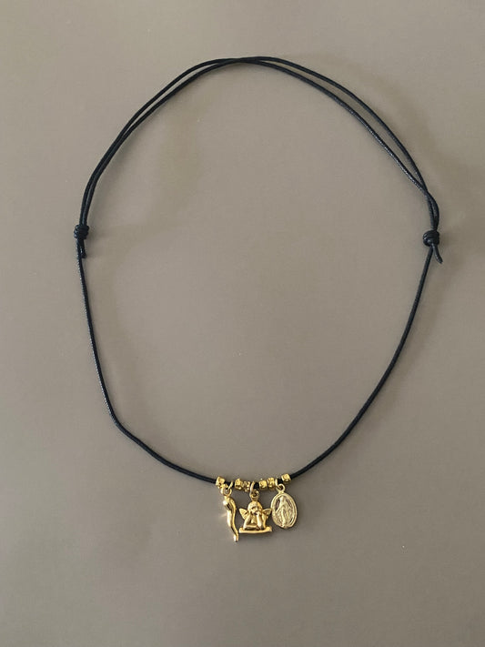 Choker con Charms e pepite