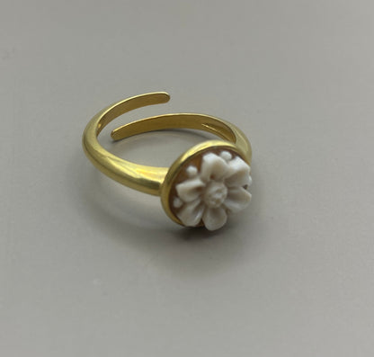 Anello Cammeo Fiore