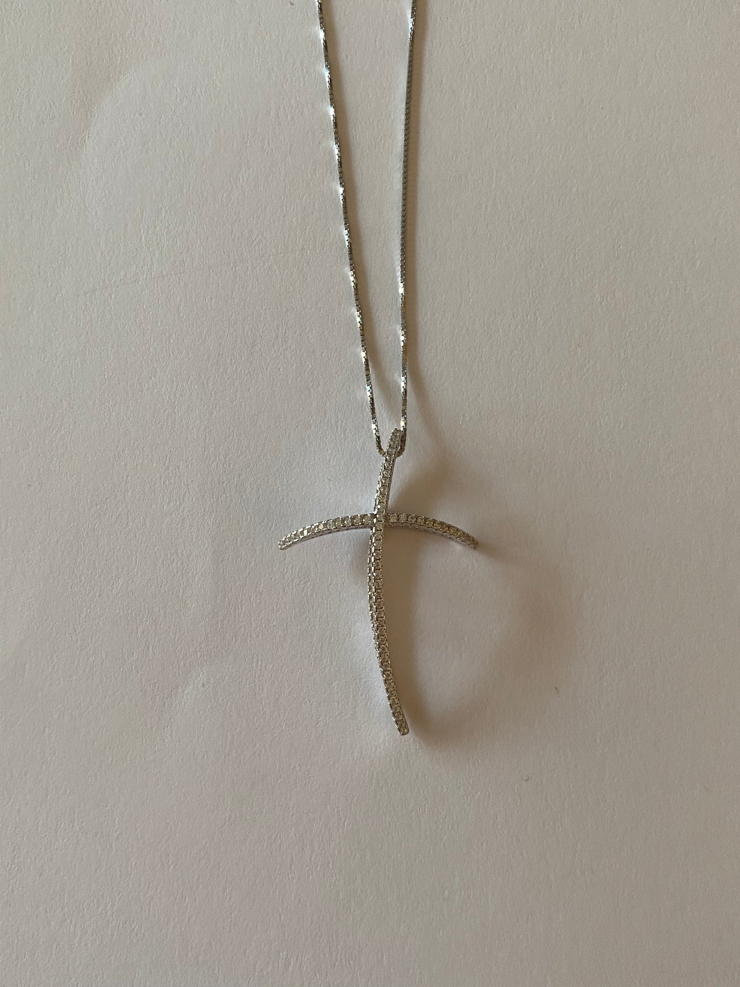 Croce Intrecciata in Argento 925 con Zirconi