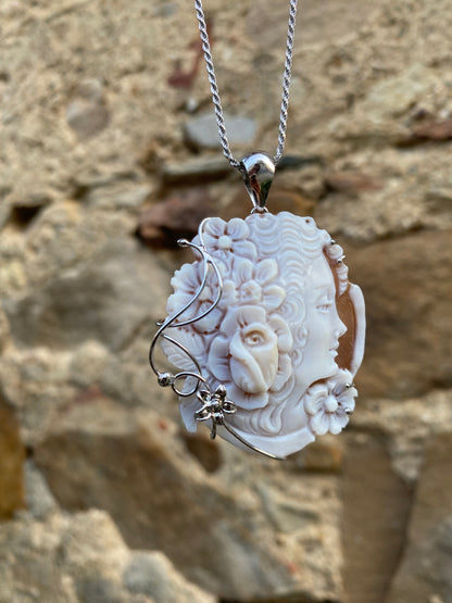 Collana con Cammeo Dama
