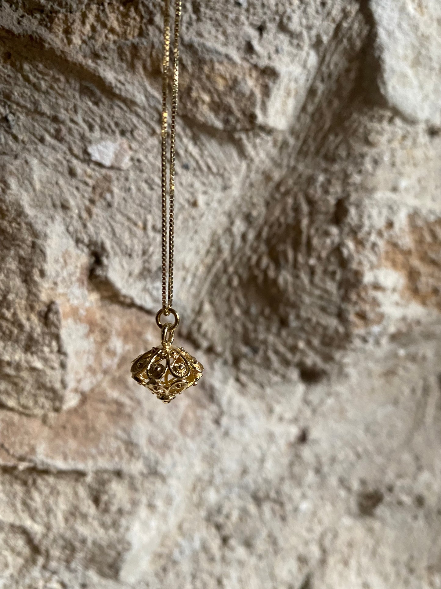 Collana Bottone
