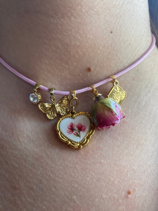 Cordoncino Magnetico Rosalie con Bocciolo Vero di Rosa🌹