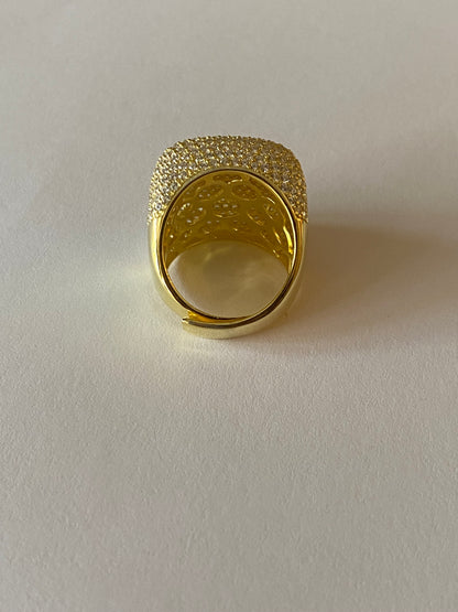 Anello Forma Squadrata in Pavé