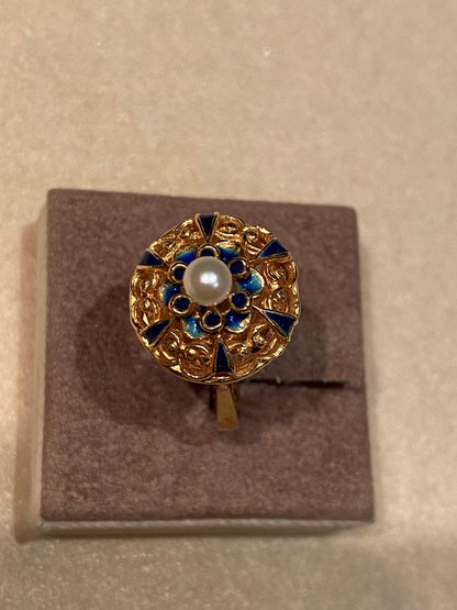 Anello Vintage in Oro con Perlina al centro
