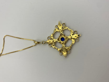 Collana con Ciondolo in argento dorato, pietra Blu e Microperle