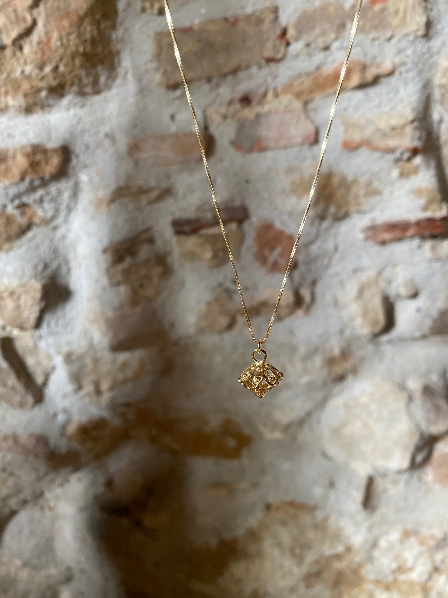 Collana Bottone